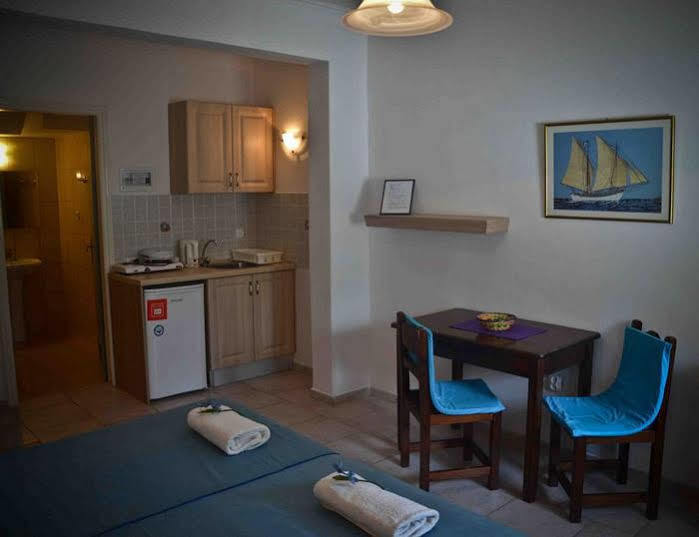Apartments Katia Kassiopi Bagian luar foto